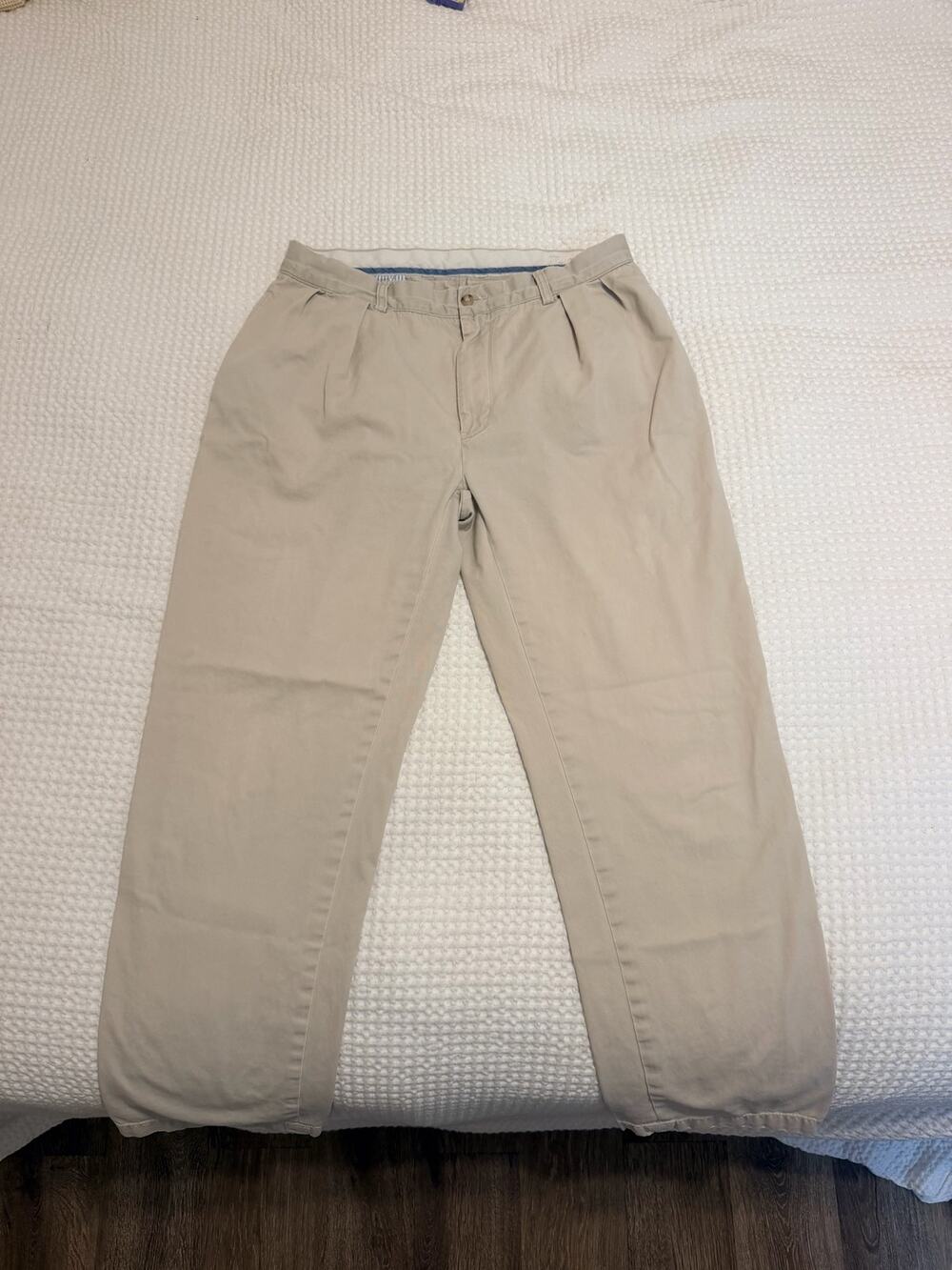 Polo Ralph Lauren Classic Fit Pleated Tan Chino Pants - Size 34/32